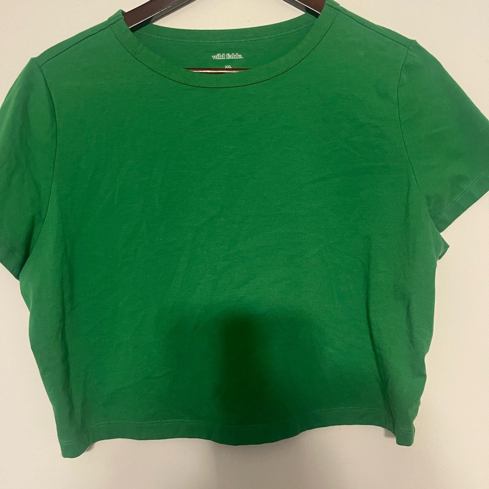 Wild Fable Green Crop T-Shirt Short Sleeve